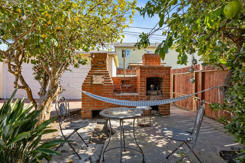 Photo of Outdoor in East Hollywood