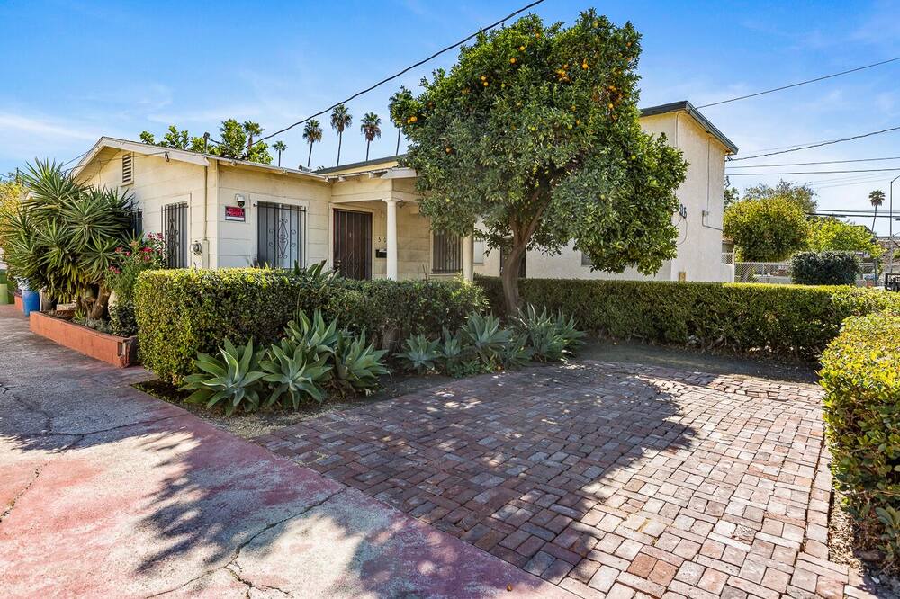 Photo of Outdoor in East Hollywood