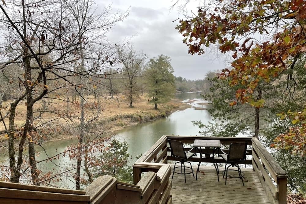 Photo of Outdoor in Smithville