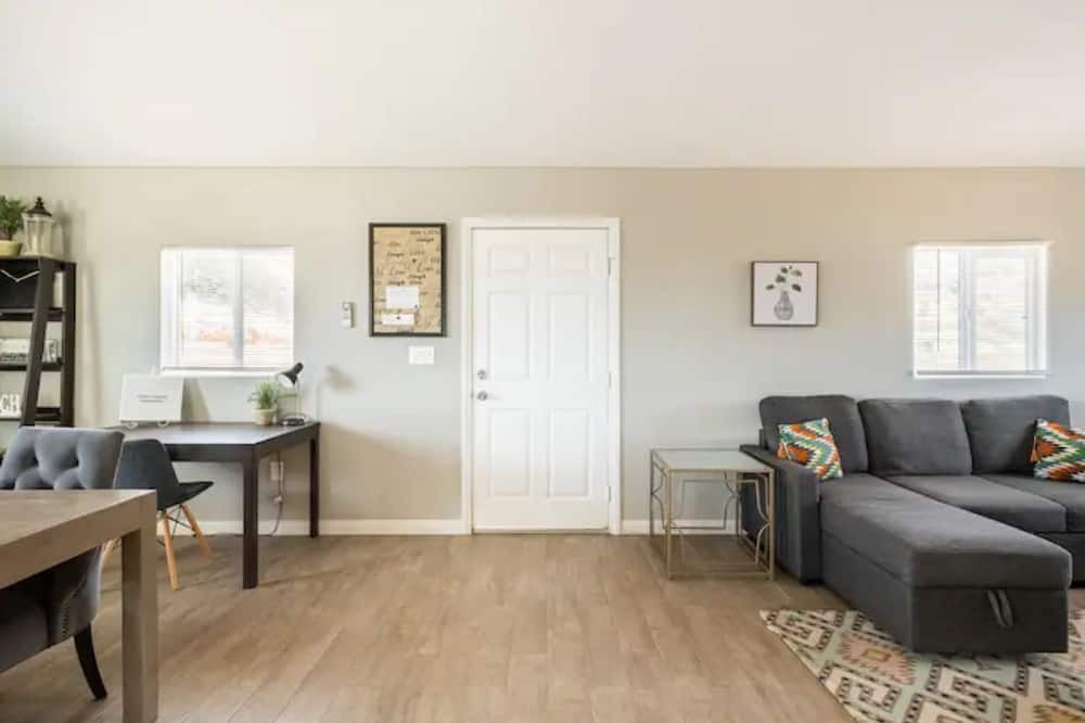 Photo of Bedroom in North Ridge