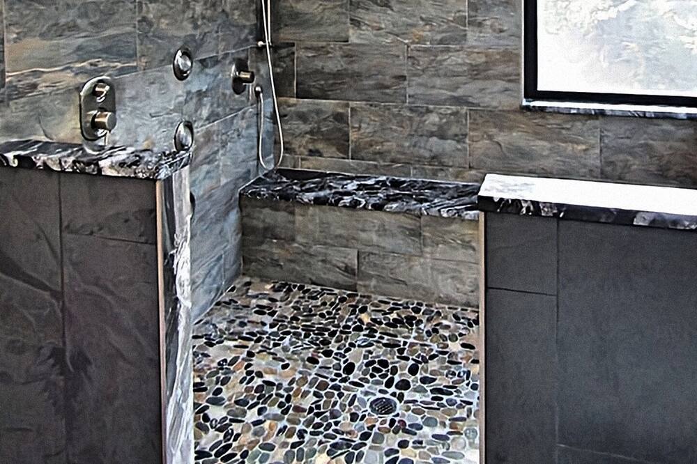 Photo of Bathroom in Kalispell