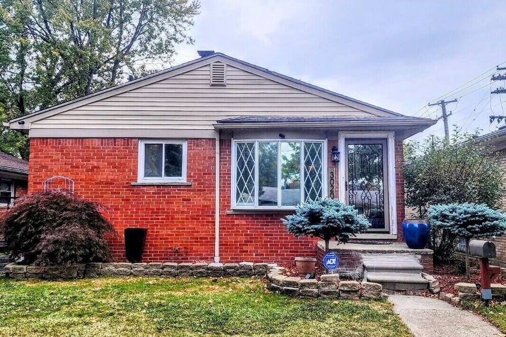 Photo of Outdoor in Westland