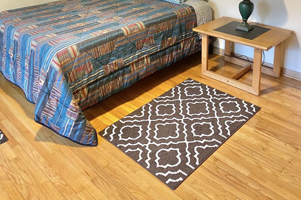 Photo of Bedroom in Cleveland