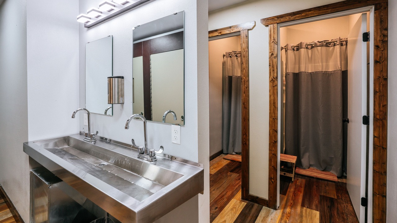 Photo of Bathroom in Anaconda