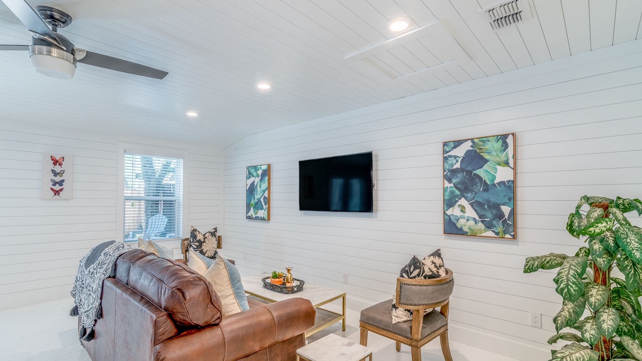 Photo of Livingroom in Hancock
