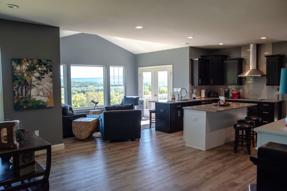 Photo of Livingroom in Port Matilda
