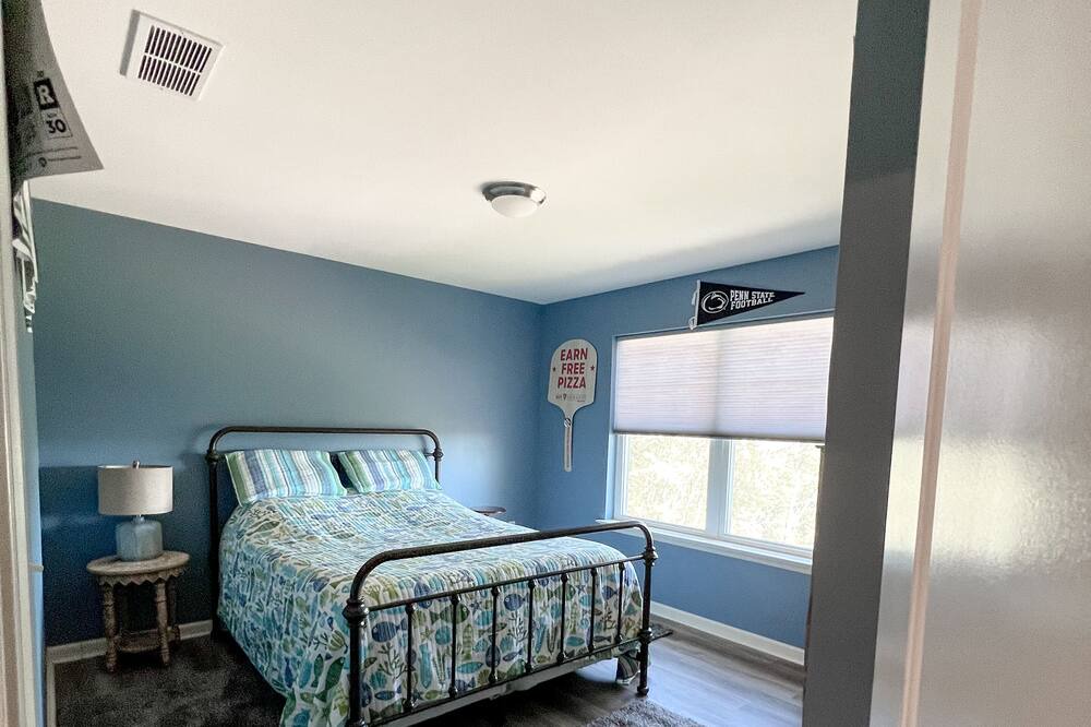 Photo of Bedroom in Port Matilda