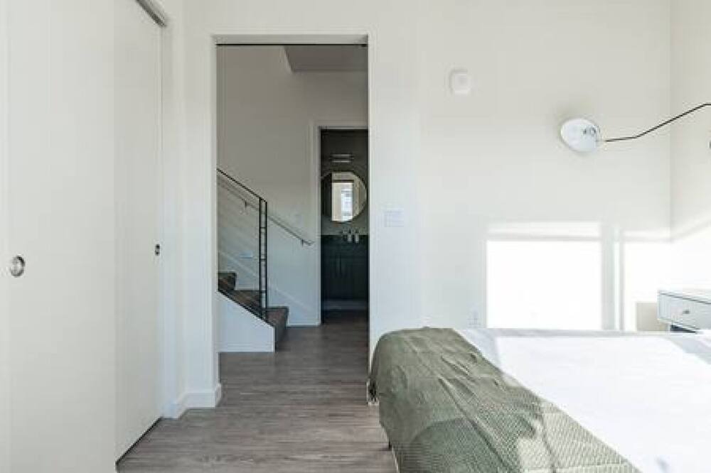 Photo of Bedroom in Downtown