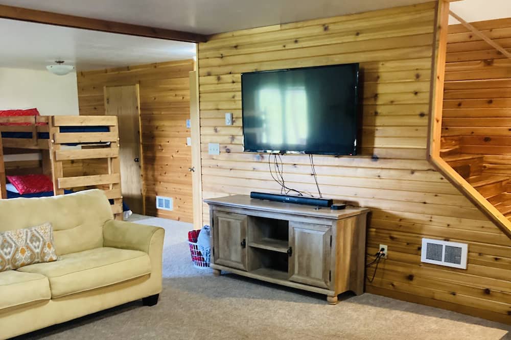 Photo of Bedroom in Star Valley Ranch
