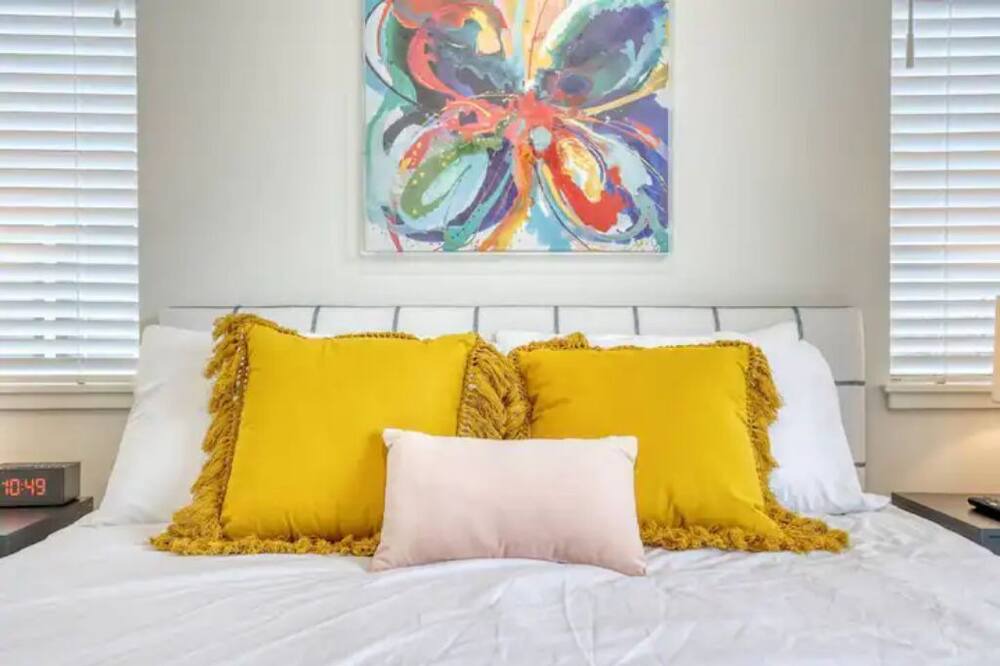Photo of Bedroom in Veterans Park