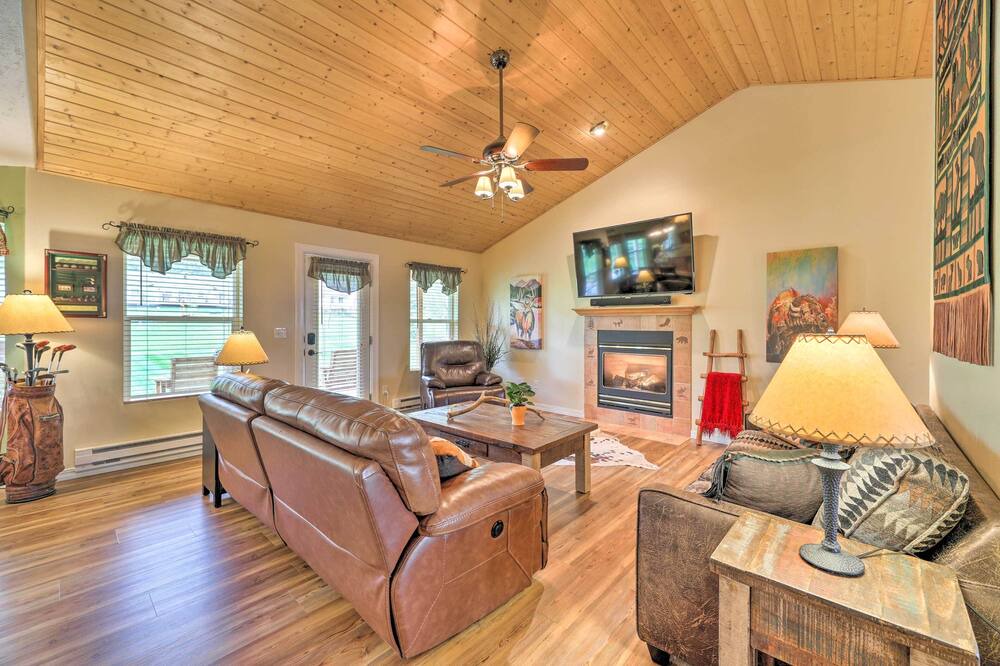 Photo of Bedroom in Star Valley Ranch