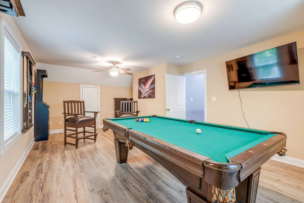 Photo of Bedroom in White Oak