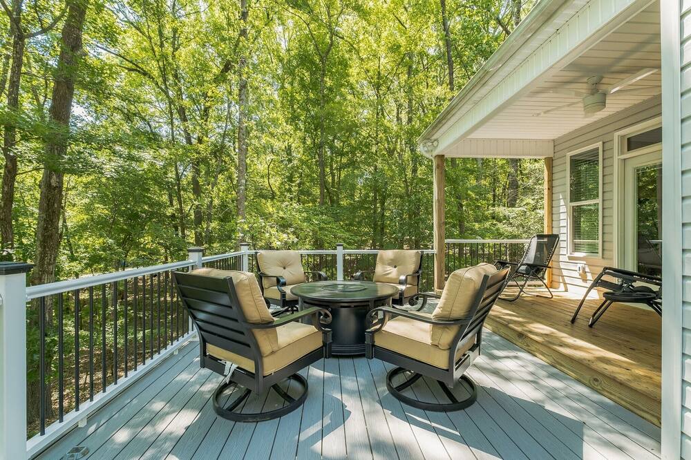 Photo of Patio Balcony in White Oak