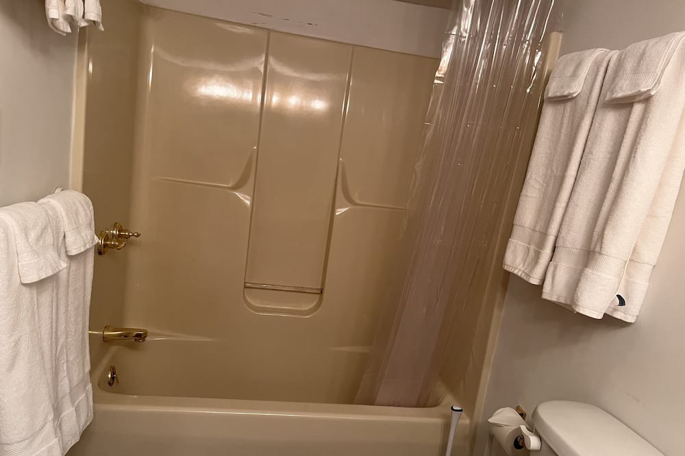 Photo of Bathroom in Ebensburg