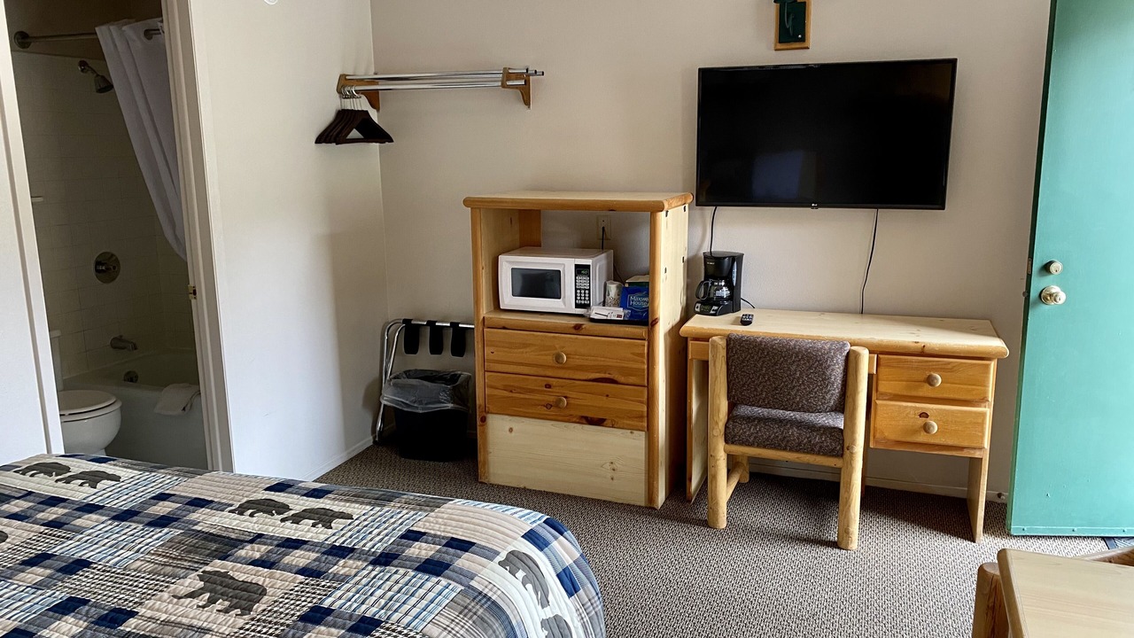 Photo of Bedroom in Wapiti