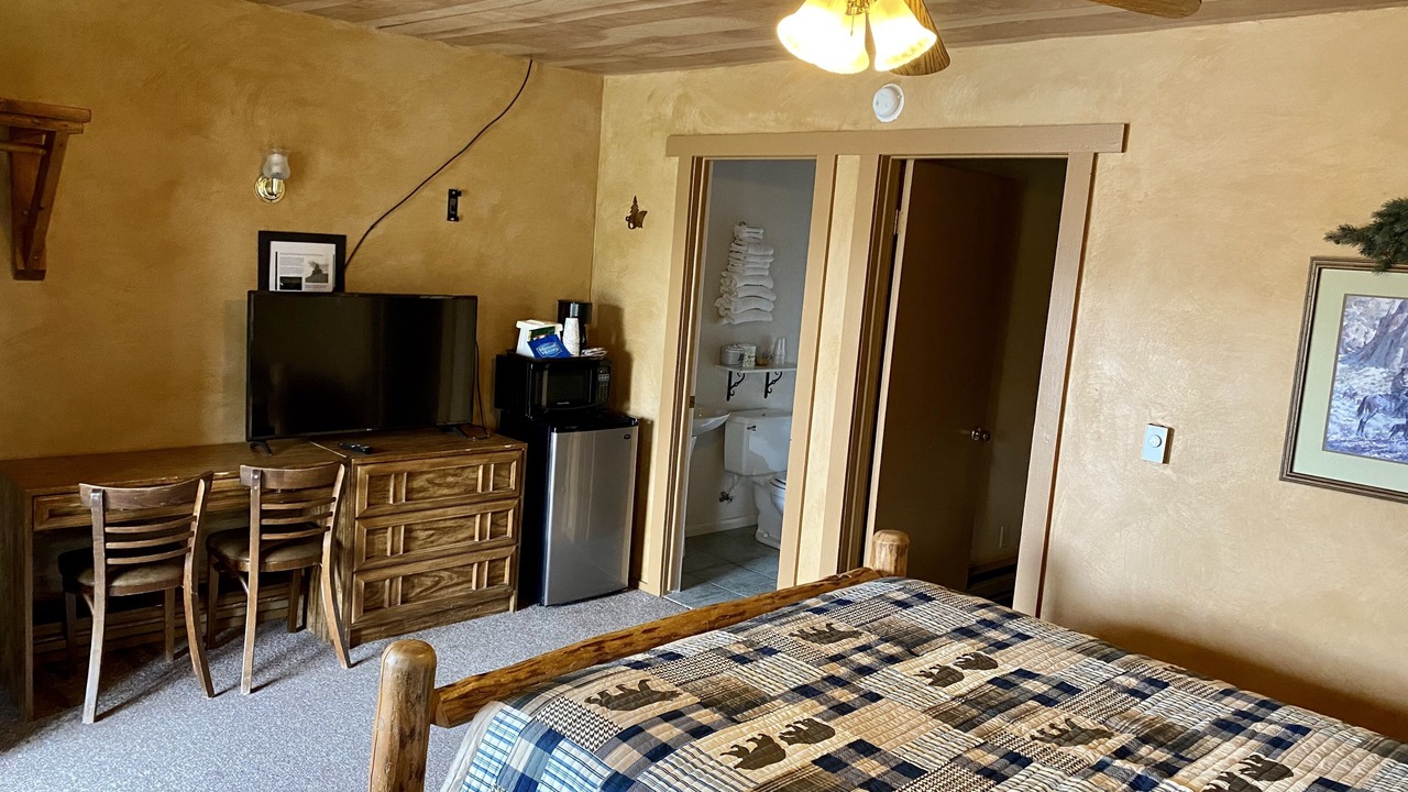 Photo of Bedroom in Wapiti