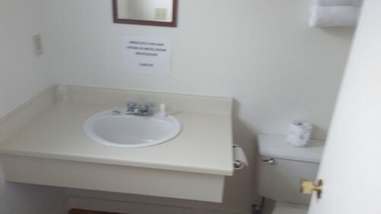 Photo of Bathroom in Kellogg