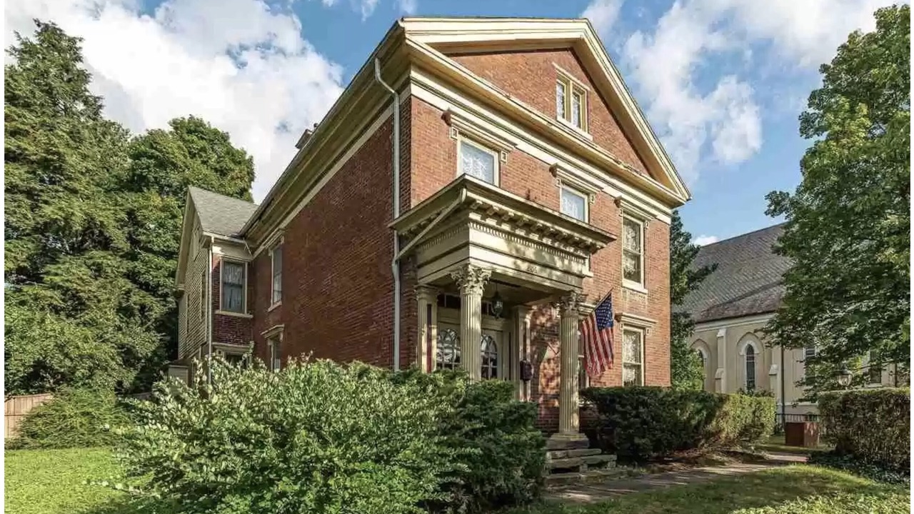 Photo of Buildings in Mount Vernon