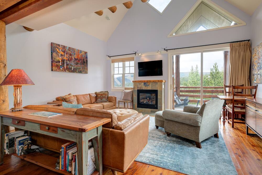 Photo of Bedroom in Saddle Ridge