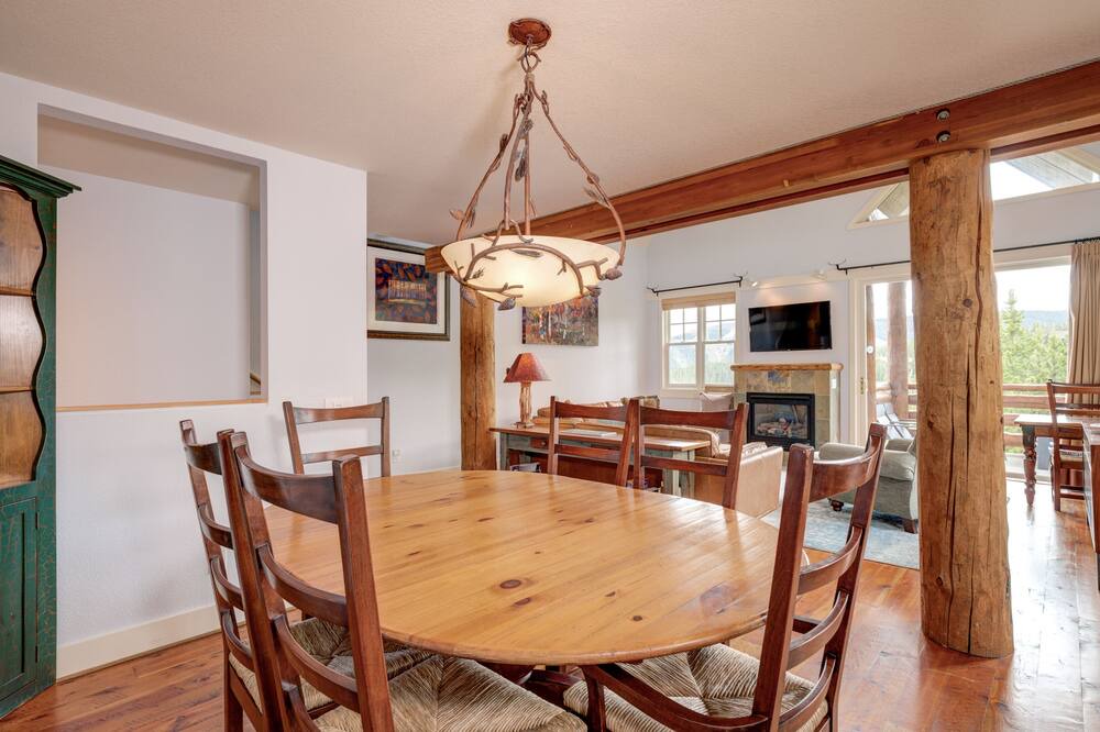Photo of Bedroom in Saddle Ridge