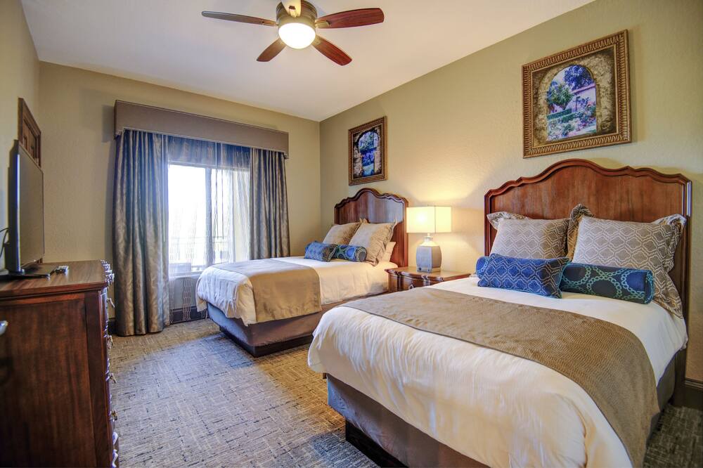 Photo of Bedroom in Lake Buena Vista