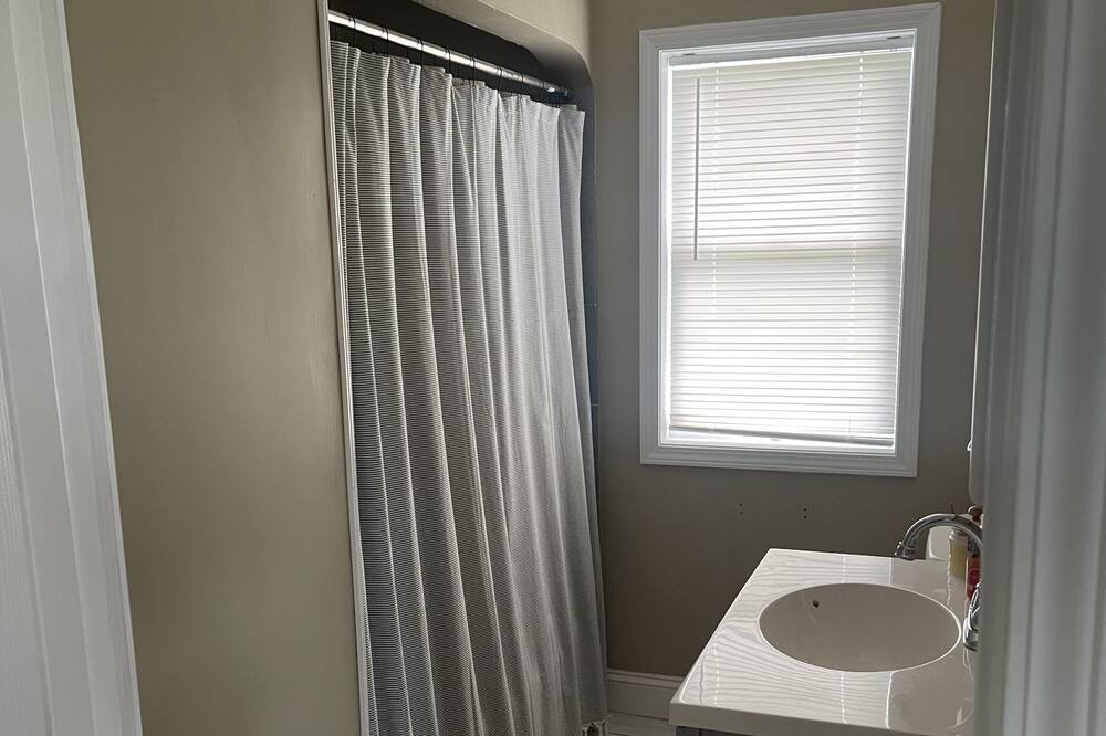 Photo of Bathroom in Port Clinton