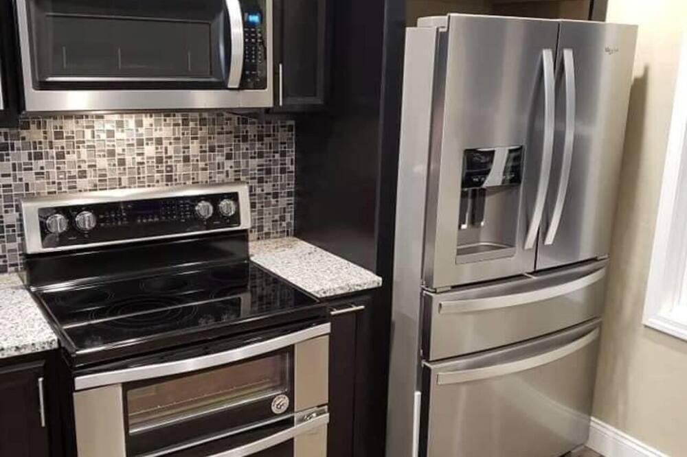 Photo of Kitchen in Port Clinton