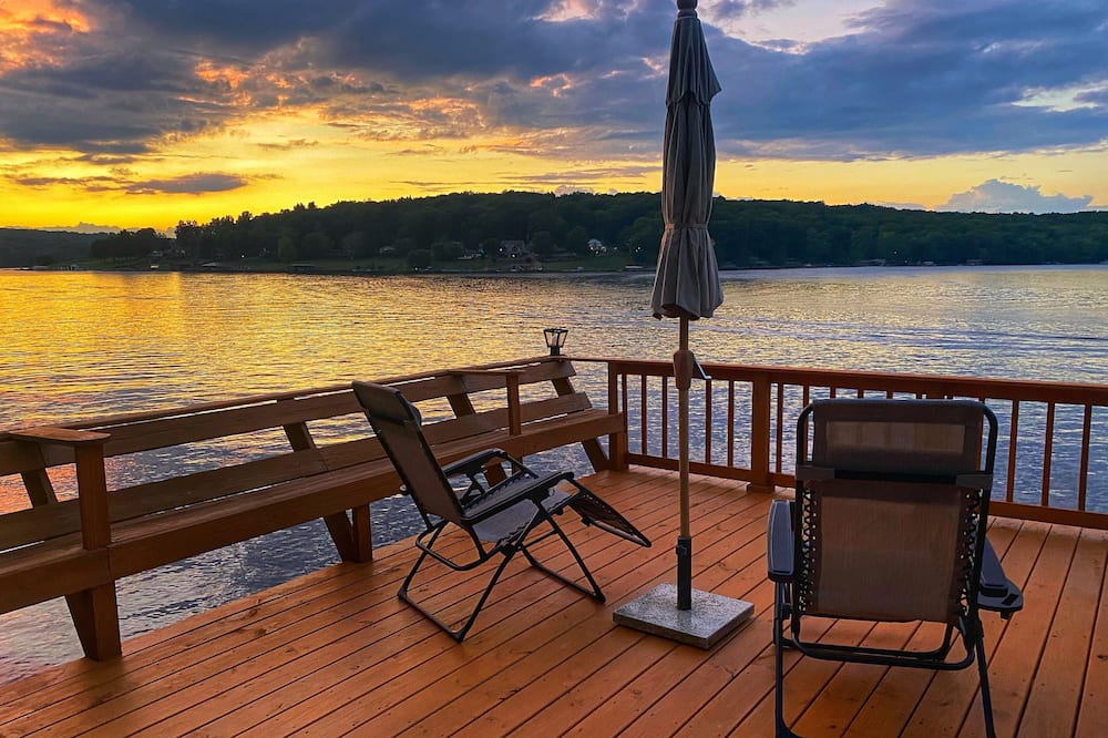 Photo of Patio Balcony in Indian Lake