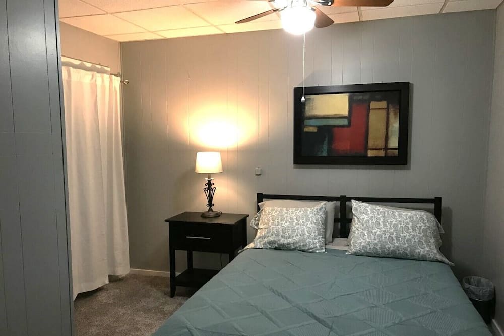 Photo of Bedroom in New Hampton
