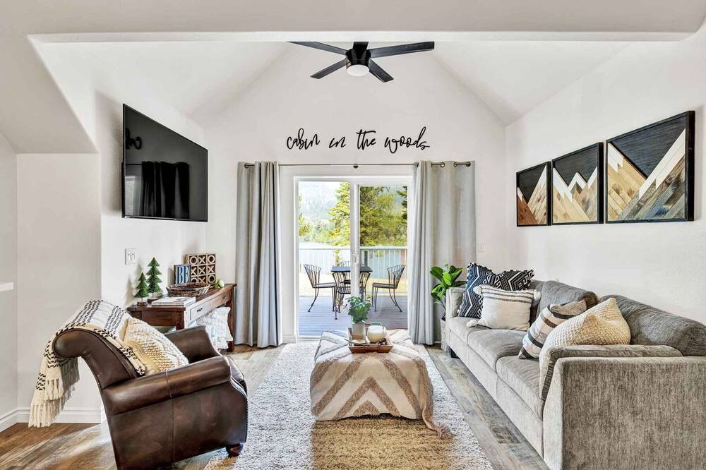 Photo of Livingroom in Priest River
