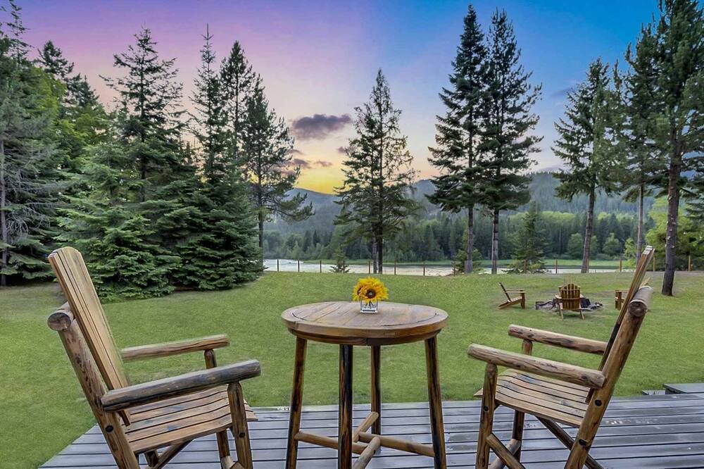 Photo of Patio Balcony in Priest River