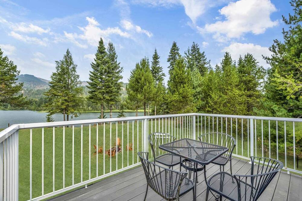 Photo of Patio Balcony in Priest River