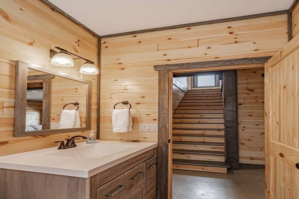 Photo of Bathroom in Tetonia