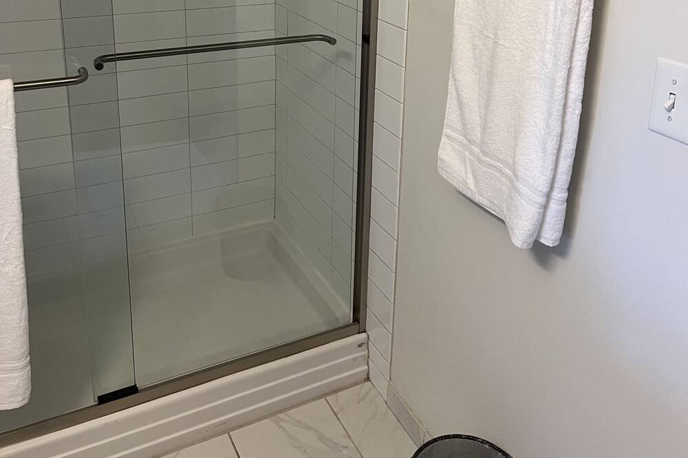 Photo of Bathroom in Scioto Mile