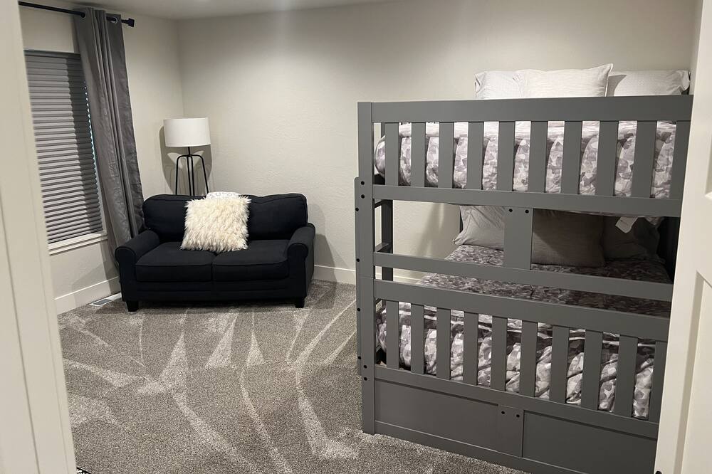 Photo of Bedroom in Dover Bay
