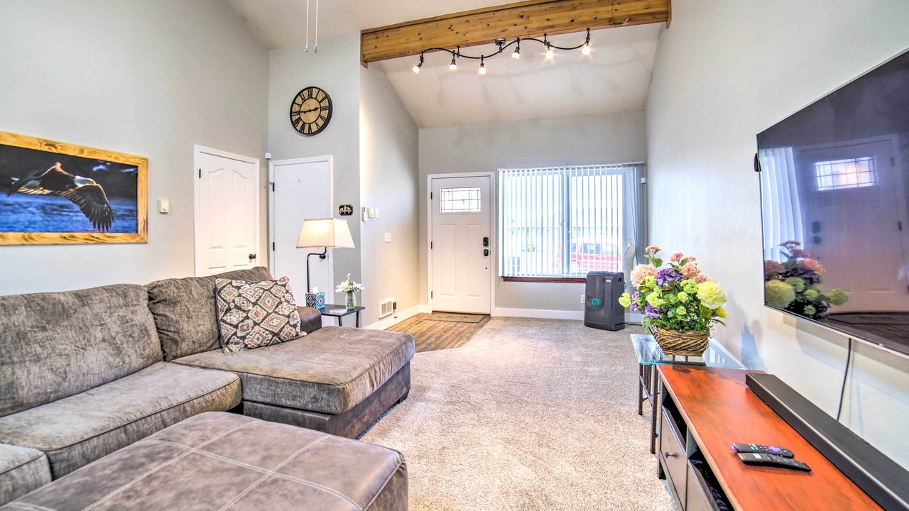 Photo of Livingroom in Idaho Falls