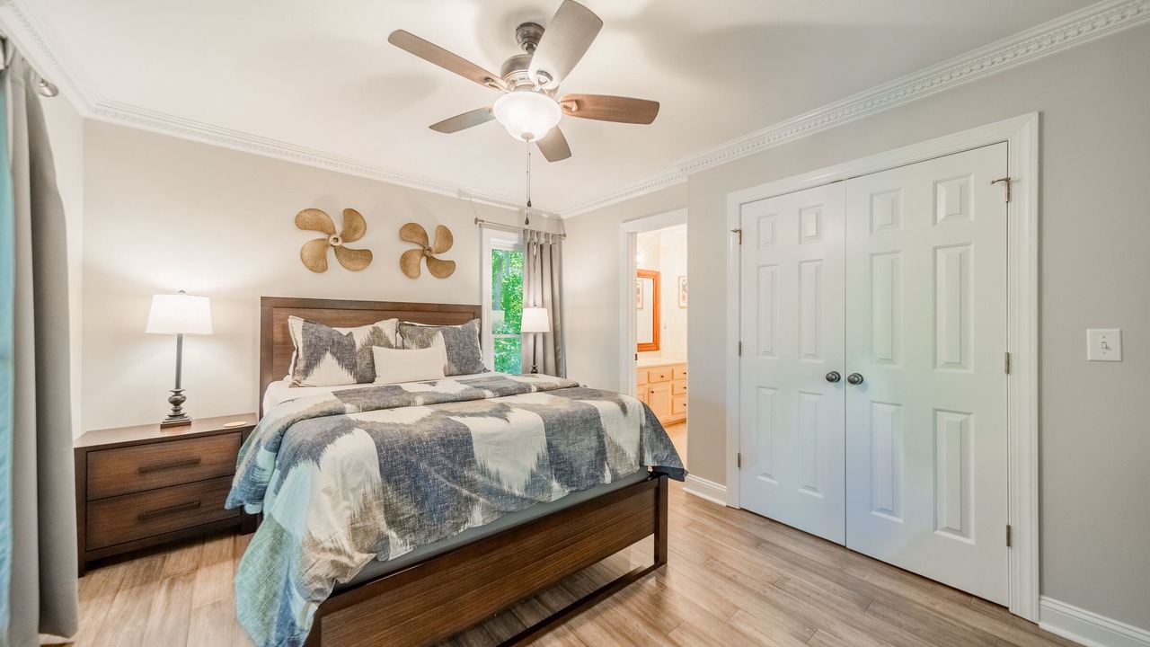 Photo of Bedroom in Barium Springs