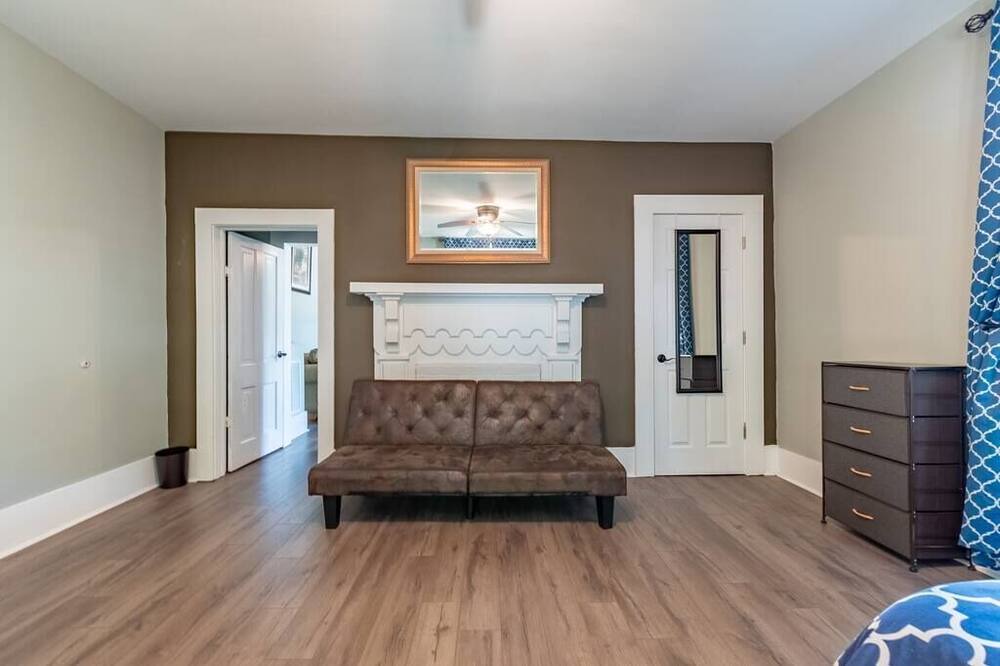Photo of Bedroom in Mooresville