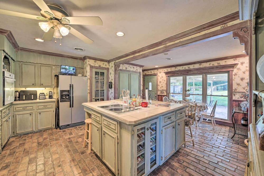 Photo of Kitchen in Sand Springs