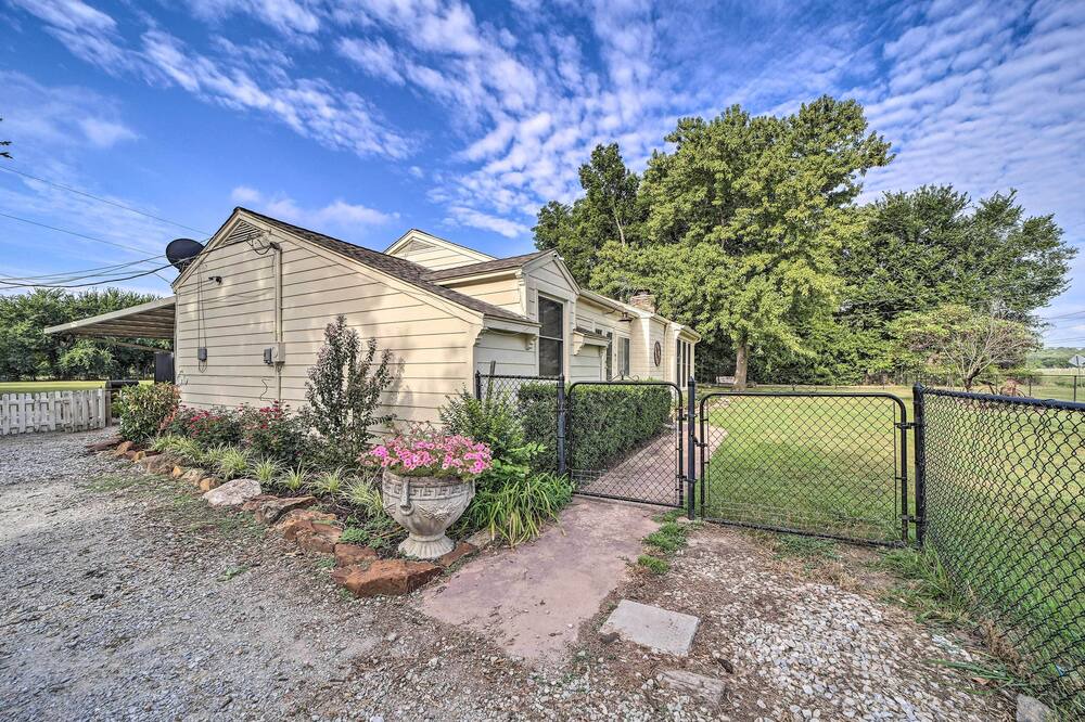 Photo of Outdoor in Sand Springs