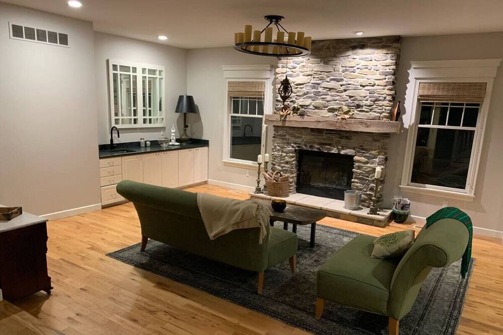 Photo of Livingroom in Maxwell