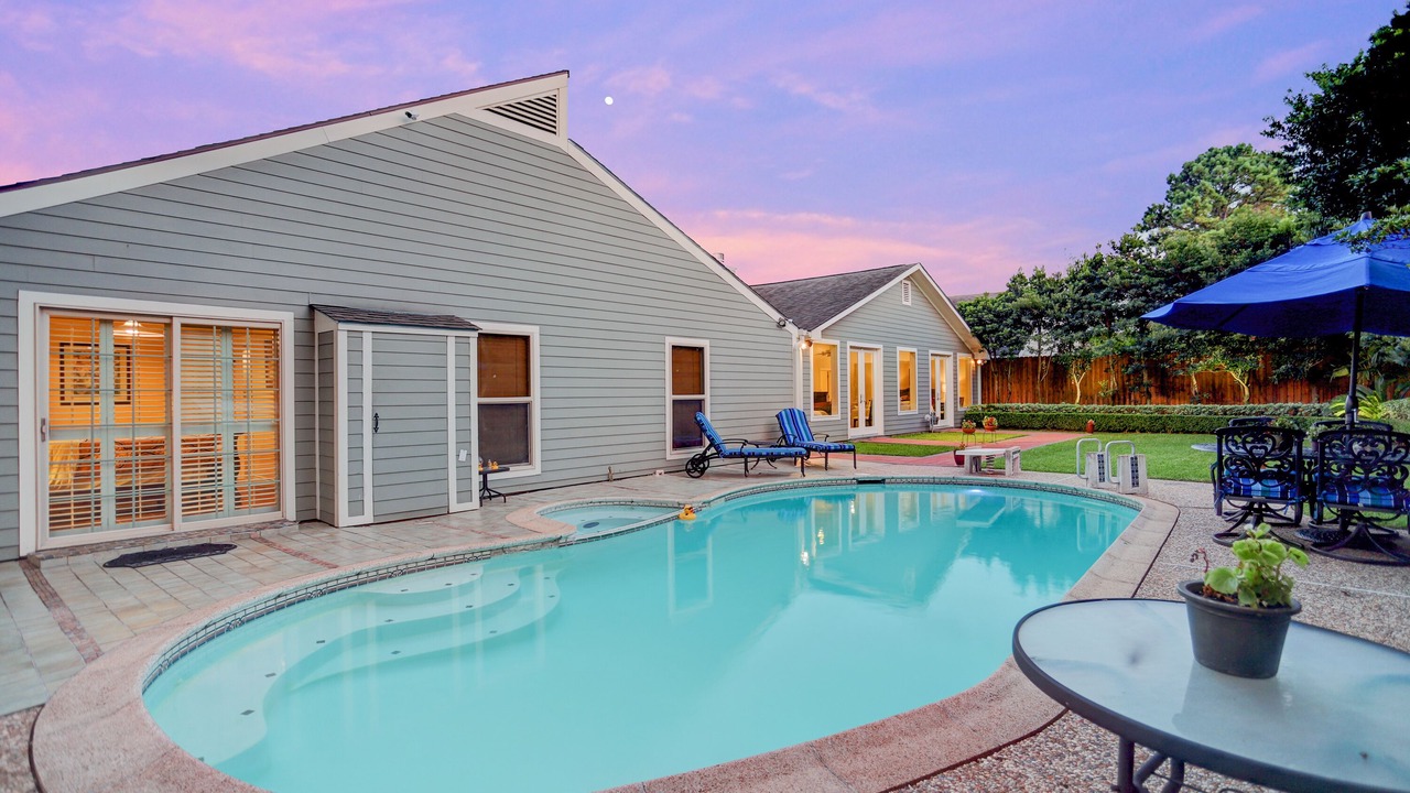 Photo of Outdoor in Clodine