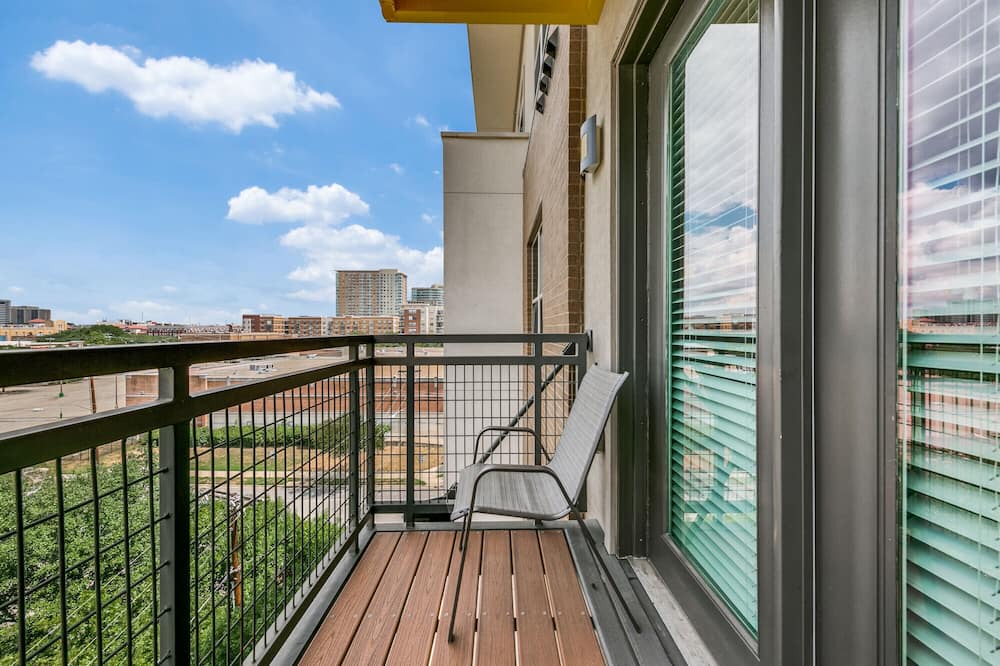 Photo of Patio Balcony in Cityplace