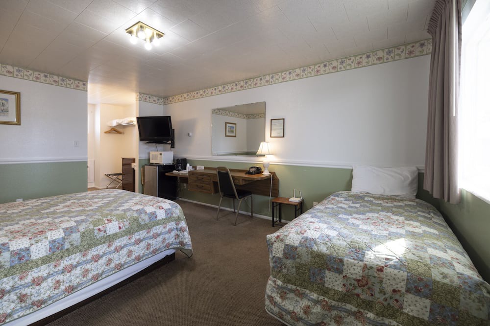 Photo of Bedroom in Frontier