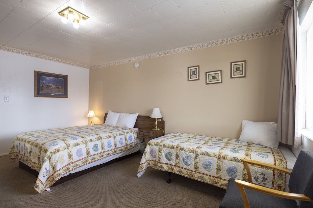 Photo of Bedroom in Frontier