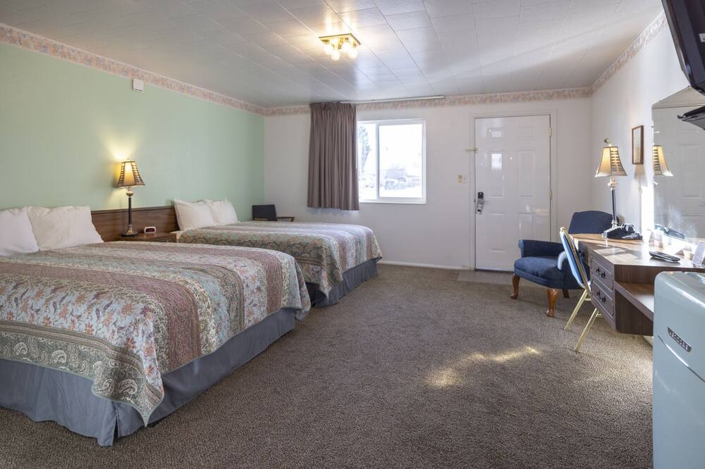 Photo of Bedroom in Frontier