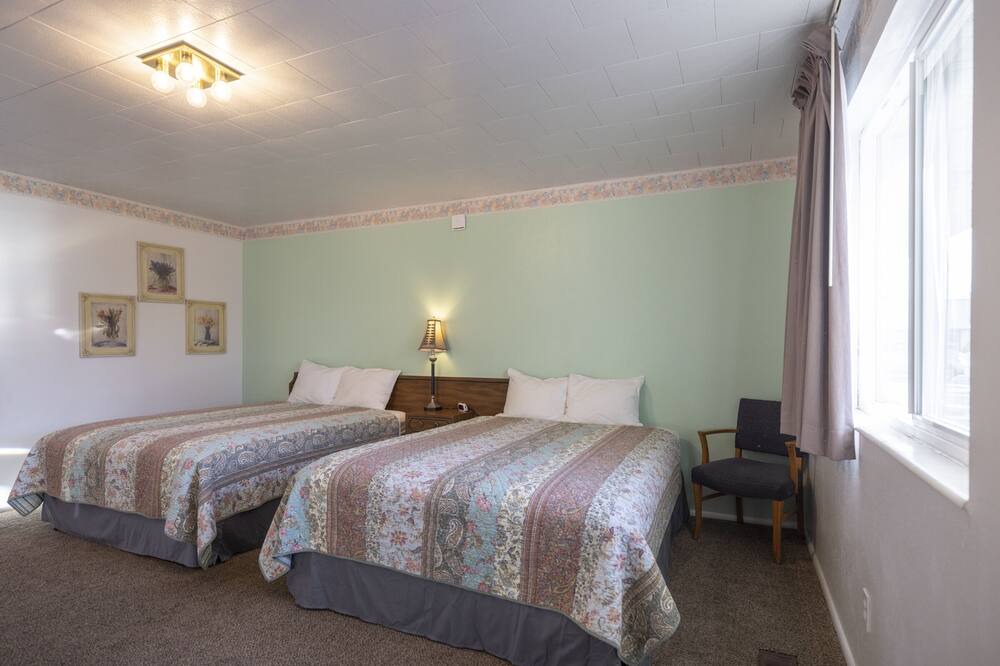 Photo of Bedroom in Frontier