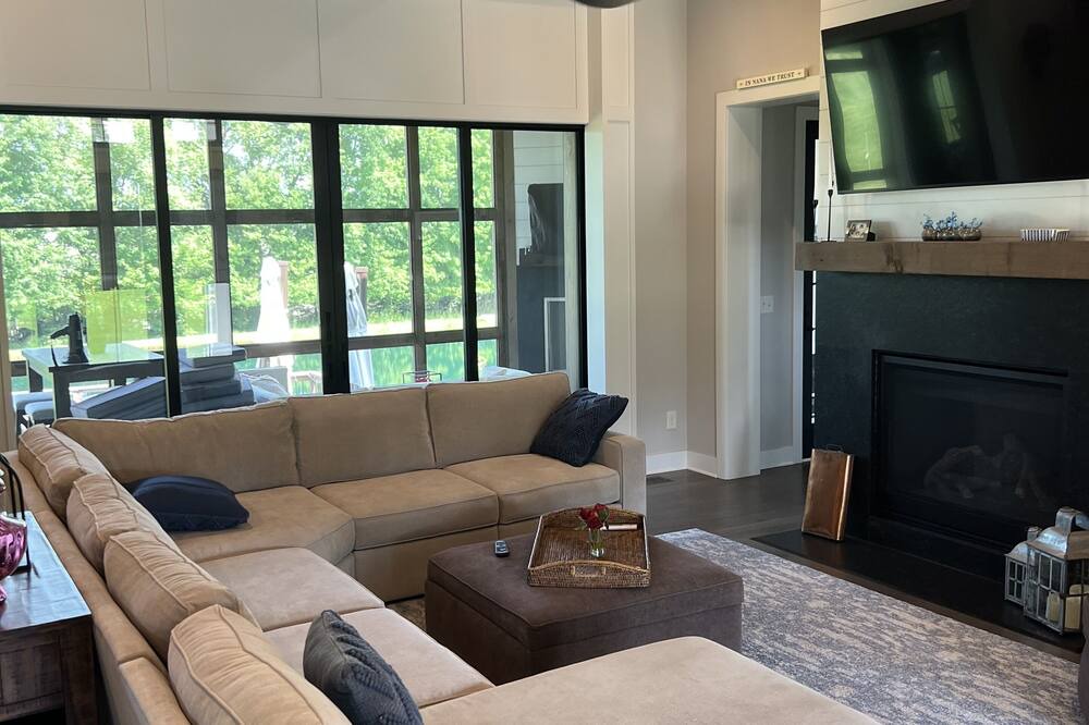 Photo of Livingroom in Westerville