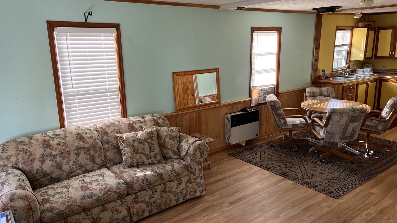 Photo of Livingroom in Hot Springs
