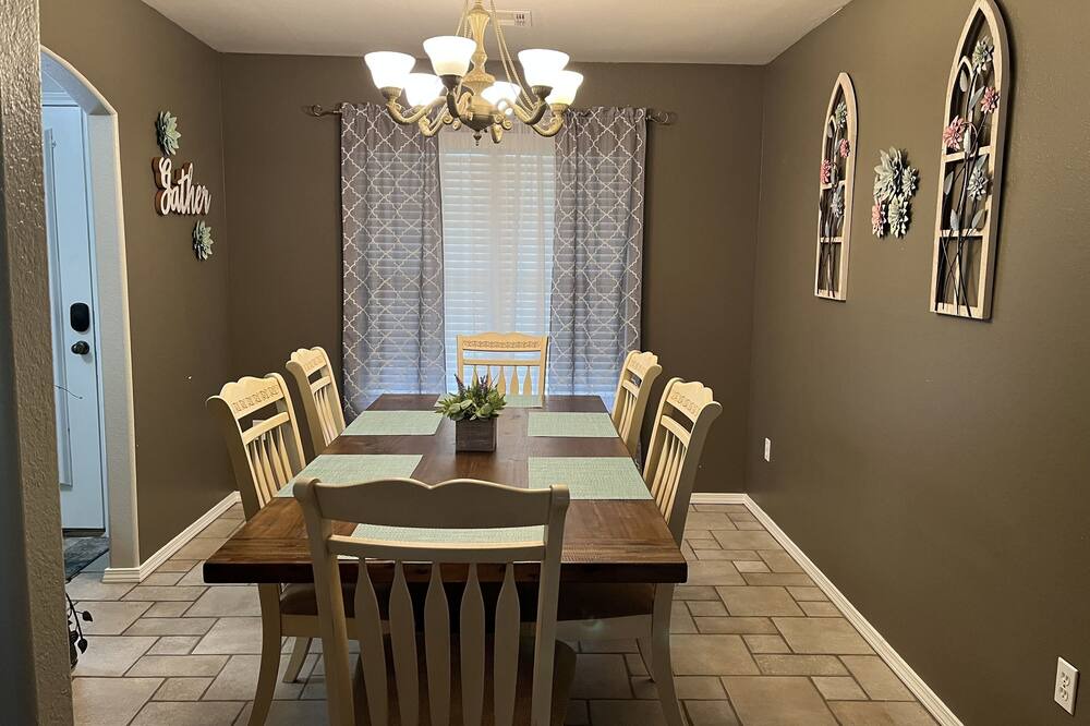 Photo of Livingroom in Tahlequah